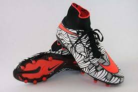 Voetbalschoenen van nike, adidas en puma in de outlet kopen? Voetbalschoenen Sale Nike Online Shopping For Women Men Kids Fashion Lifestyle Free Delivery Returns