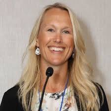 Julie Turner Collins (@jsamt)