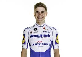 He is the son of patrick evenepoel, a former racing cyclist who won the 1993 grand prix de wallonie. Evenepoel Will Beim Giro Ins Rosa Trikot Fahren Radsport Bei Rad Net De
