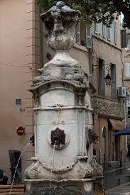 Fontaine De La Place Des Tanneurs Aix En Provence 1761 By The Sculptor Chastel It Was Rebuilt In 186 Garden Fountains Fountains Water Features