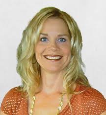 Wendy Woodland's Instagram, Twitter & Facebook