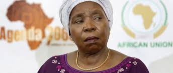 Dlamini zuma left when she arrived to empty stands at the planned starting time of 10:00, and returned only when it had started. Dlamini Zuma Shuffles Out Of Addis And Into Sa S Cabinet Iss Africa