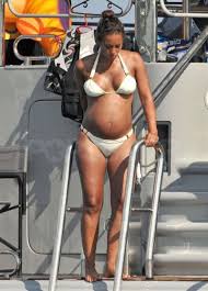Alicia Keys Nude and Sexy Photo Collection - Fappenist