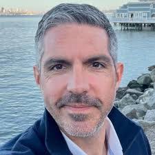 Walt Cox's Instagram, Twitter & Facebook