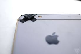 Apple Is Offering Free Camera Replacements On Some Iphone 6 Plus Units Due To Blurry Photos The Verge