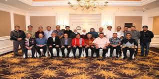 Merujuk kepada surat dikeluarkan pejabat ketua menteri bertarikh 22 april 2019, dengan jelas menyatakan 'tidak ada rundingan' oleh perdana pejabat ingin memaklumkan bahawa penempatan semula pejabat pendaftaran mahkamah tinggi sabah dan sarawak dari kuching, sarawak ke kota. Kesemua Ahli Parlimen Gps Sudah Isytihar Harta Kepada Pejabat Ketua Menteri Sarawak Sarawakvoice Com