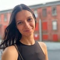 Amy Matos's Instagram, Twitter & Facebook