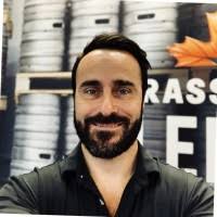 Eric Moquin's Instagram, Twitter & Facebook