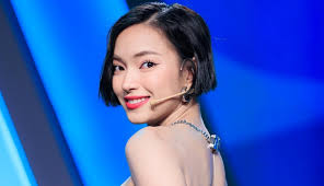 Chau Bui participa en la quinta temporada de '¿Quién es esa persona?',  mencionando gentilmente la historia de 'convertir' a Binz.