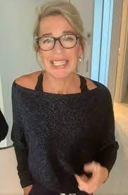 She was a contestant on the third series of the apprentice in 2007, and following further appearances in the media, she became a columnist for british national newspapers. Sf4u9ooy G4n M