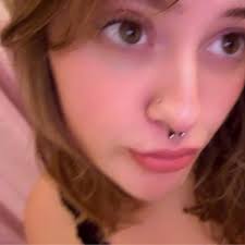 Natalie Rose (@rosey_akers) • Instagram photos and videos