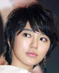 Emo Hairdos 2021 20 Cute Emo Haircuts For Girls With Pics Short Hair Styles For Round Faces Long Hair Styles Cute Hairstyles For Short Hair