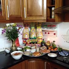 Đồng thời không bao sái, rút chân nhang, dọn dẹp không gian thờ cúng và bàn thờ trước khi cúng ông công ông táo. Gkro8nfw15xjpm