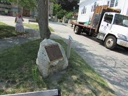 Metacomet (King Philip) Historical Marker