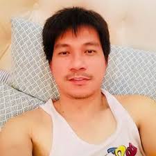 Edwin Tuazon (@bhongskiebhong)