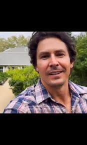 My first ever full tour of my entire garden. Follow the link in my profile  for the full video (with no annoying mid-roll ads) , #garden #gardening  #vegetablegarden #foodforest #landscapedesign #plants ...