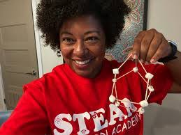 Regina Easley's Instagram, Twitter & Facebook