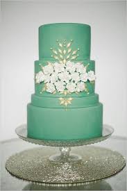 Dramatic Red Pink And Green Farmhouse Wedding Ideas Mint Wedding Cake Gold Wedding Cake Beautiful Wedding Cakes