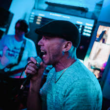 Hi all, some advice please, when setting up a small PA for a band, what  difference is there from using L/R crossover