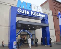 Entfernungsrechner zeigt die entfernung zwischen meda und essen und stellt die fahrstrecke auf einer karte dar. Neue Dimension Des Kuchenkaufs Meda Gute Kuchen Eroffnete In Der Hauptstadt Adlershof