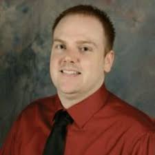 Justin Manis's Instagram, Twitter & Facebook