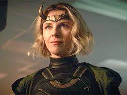 Please let Sue Storm or Captain Marvel come in Season One