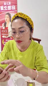 Top1女人市场| Facebook