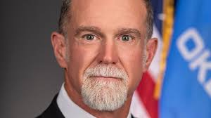 Bill to increase poll worker pay passes Senate Judiciary Committee