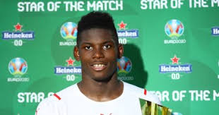 شعار خالد النبوى فى أعماله الدرامية الأخيرة اليوم. Y0vz6oh8bq3 Um