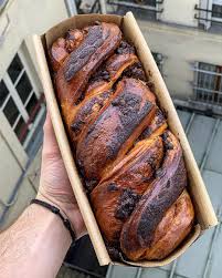 Le Petit Glouton On Instagram Le Dessert Du Dimanche En Provenance De Chez Mamiparis11 La Babka Chocolat Noisettes A L Origine C Est U Food Pork Turkey
