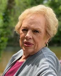 Corey Batts's Instagram, Twitter & Facebook