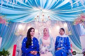 Listen to faizal rahman | soundcloud is an audio platform that lets you listen to what you love and share the stream tracks and playlists from faizal rahman on your desktop or mobile device. Faizal Rahman Dawn Prima Ria By Huzaini Photography Bridestory Com
