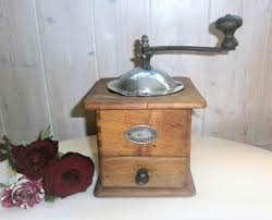 Antique Francais Moulin A Cafe Coulaux Cie Molsheim France Moulin A Cafe Ancien Xix Eme Home Decor Decor Cafe