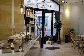 Top 5 des caf&eacute;s et salons de th&eacute; o&ugrave; se r&eacute;chauffer &agrave; Bordeaux - OUI.sncf