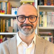 SKILL UP AS YOU SCALE UP: THE SEVEN DIMENSIONS OF A SUCCESSFUL STARTUP  LEADERSHIP CAREER: HAMEED, ADEL: 9798989811205: Amazon.com: Books