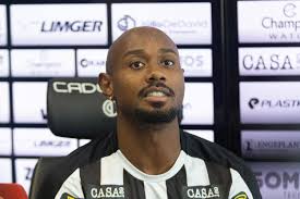 Apresentação do atacante Jean Silva