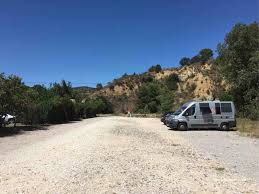 Les correspondants de l'indépendant ont décidé de vous proposer leur bon coin. Parking Jour Et Nuit Ille Sur Tet Chemin De Regleille Pyrenees Orientales France