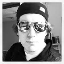 Chris Leonhardt's Instagram, Twitter & Facebook