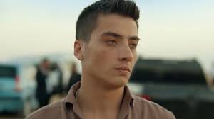 Uzak Şehir Kaya Albora Kimdir? Gerçek Adı Ne, Nereli, Kaç Yaşında,  Sevgilisi Var mı? Boyu ve Kilosu!