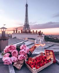 Rose In Paris Katie One Paris Paris Travel Beautiful Places