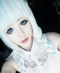 Meet the Australian teen who transforms herself into a Japanese anime  character