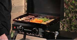 Included are legs, a hood and a bulk adapter hose that can be used with a. Blackstone 22 Griddle Grill Bundle Only 95 67 Shipped At Walmart Regularly 199