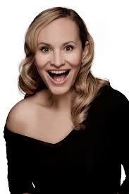 In 2002, she performed the title role in the famous czech musical, kleopatra, at prague's broadway theatre. Studio Dva Vsechno Nejlepsi Prejeme Monika Absolonova K Facebook