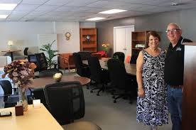 Elm tree farm, gainsborough road, langford, newark, nottingham, ng23 7rp. Business Of The Week Caitlin Office Interiors Business Of The Week Fltimes Com