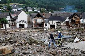 As enchentes de 2002 mataram 21 pessoas no leste da alemanha e mais de 100 na europa central. Auppgraidr9xtm
