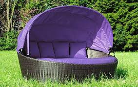 Grosszugige Sonneninsel Aus Poly Rattan Mit Sonnendach Lila Diese Bequeme Relaxinsel Hat Abnehmbare Und Waschbare Li Garten Lounge Gartenmuschel Sonnenliege