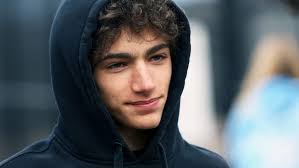 York's Ella Moon, Portsmouth's Raphael Hey Tenne win Athlete of Week for  May 8-13