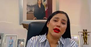 Cerrando ciclos: Sandra Cuevas deja casa en que vivió con líder de “La  Chokiza”