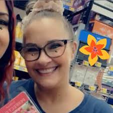 My＃1 most loved ❤️ hair product that I cannot do my hair without! Gives  instant boost and all day volume and lift. 🙌 Doubles as a dry shampoo too!  👌 I link