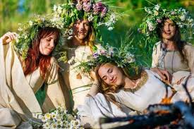 Считается, что ночь перед ним имеет особенную силу. Proverte A Vse Li Vy Znaete O Dne Ivana Kupala Test Sakhalinmedia